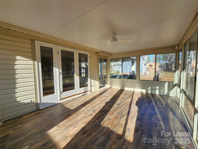 6618 Hartsell Place, Charlotte, NC 28215