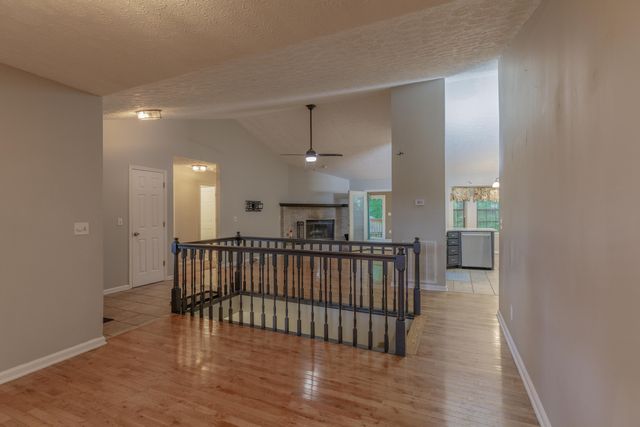 40 E Carolyn Circle, Ringgold, GA 30736