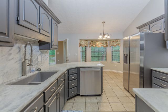 40 E Carolyn Circle, Ringgold, GA 30736