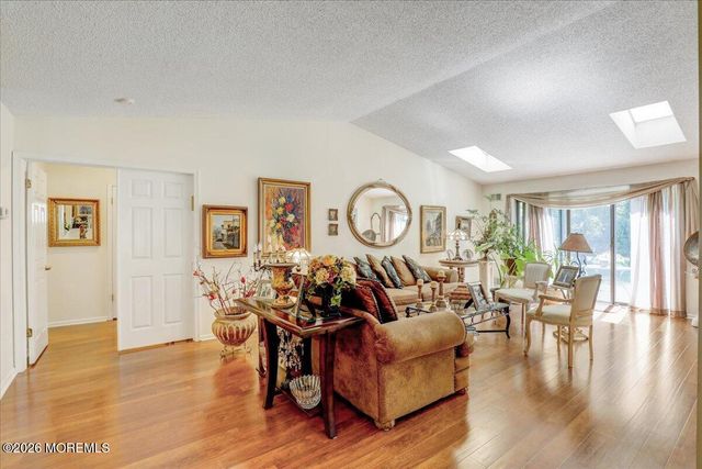 19 Hampton Drive, Marlboro, NJ 07746
