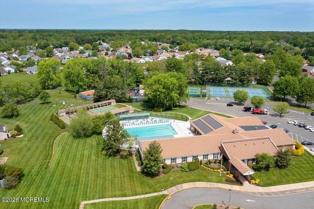 19 Hampton Drive, Marlboro, NJ 07746