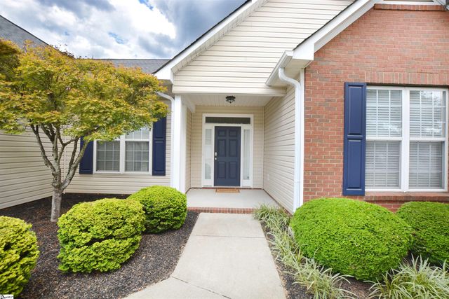 7 Meadowlands Way, Greenville, SC 29615