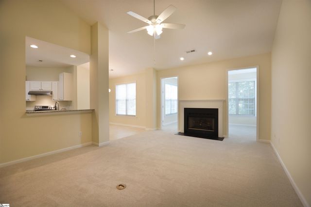 7 Meadowlands Way, Greenville, SC 29615