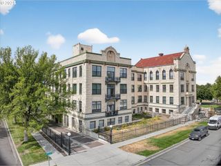 2365 4TH St 201, Baker City, OR 97814