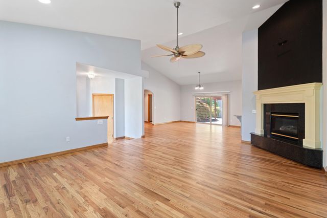 1946 NW Crown Street, Grants Pass, OR 97526