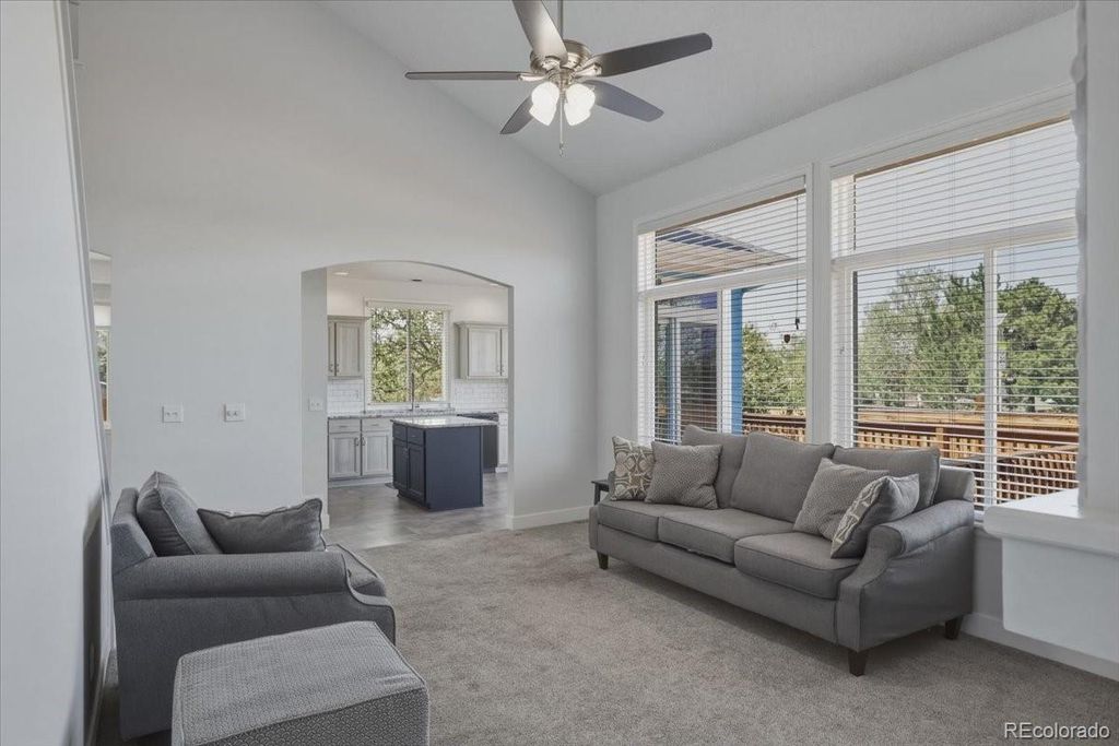 Image 10 of property listing at 19333 E Prentice Place, Centennial, CO 80015
