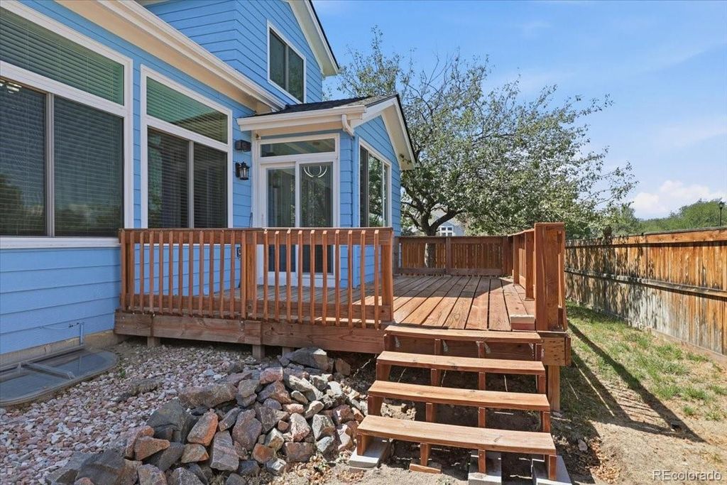 Image 16 of property listing at 19333 E Prentice Place, Centennial, CO 80015
