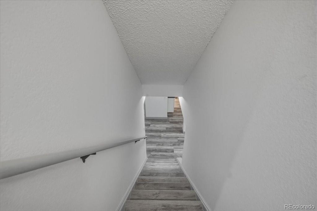 Image 28 of property listing at 19333 E Prentice Place, Centennial, CO 80015