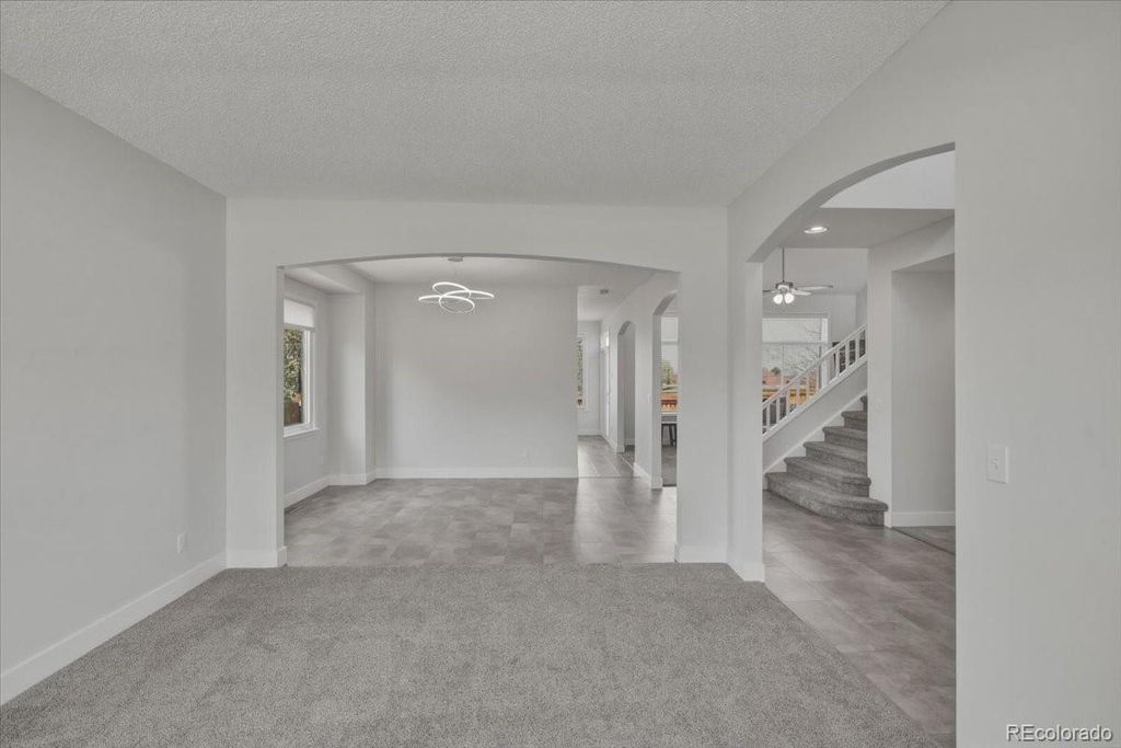 Image 7 of property listing at 19333 E Prentice Place, Centennial, CO 80015