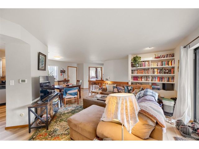 501 Manhattan Dr 103, Boulder, CO 80303