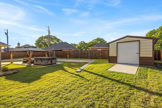 2808 Rodeo Drive, Quinlan, TX 75474