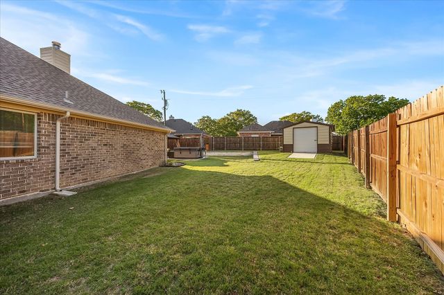 2808 Rodeo Drive, Quinlan, TX 75474