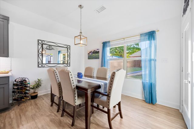 2808 Rodeo Drive, Quinlan, TX 75474