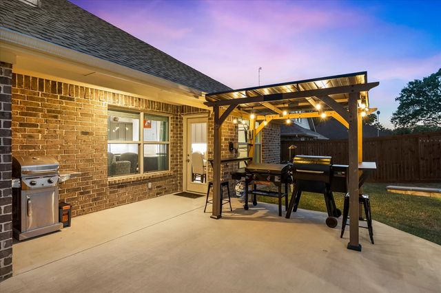 2808 Rodeo Drive, Quinlan, TX 75474