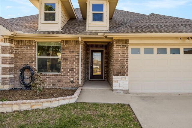 2808 Rodeo Drive, Quinlan, TX 75474