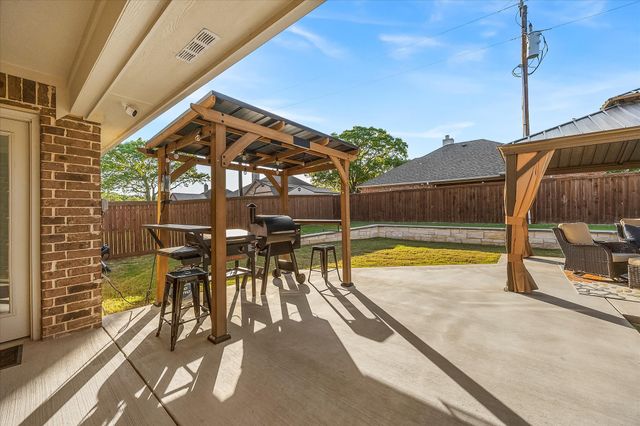 2808 Rodeo Drive, Quinlan, TX 75474
