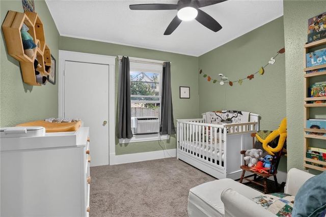 140 Kensington Avenue, Kansas City, MO 64123