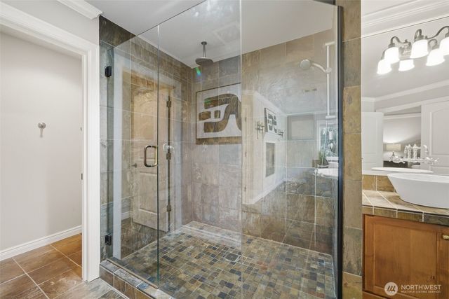 3808 212th Avenue SE, Sammamish, WA 98075