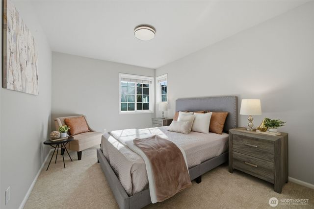 3808 212th Avenue SE, Sammamish, WA 98075