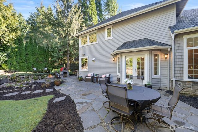 3808 212th Avenue SE, Sammamish, WA 98075