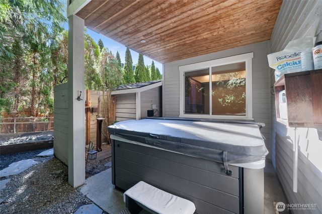 3808 212th Avenue SE, Sammamish, WA 98075