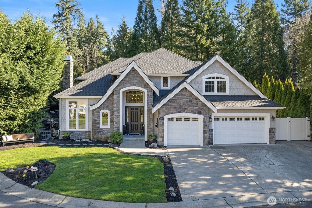 3808 212th Avenue SE, Sammamish, WA 98075