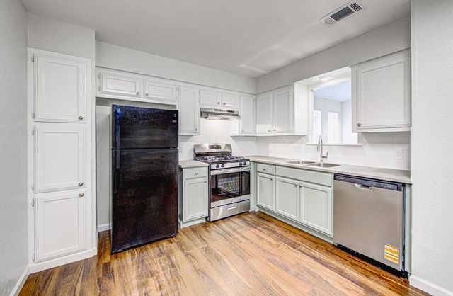 1306 Bonnie Brae ST A, Austin, TX 78753