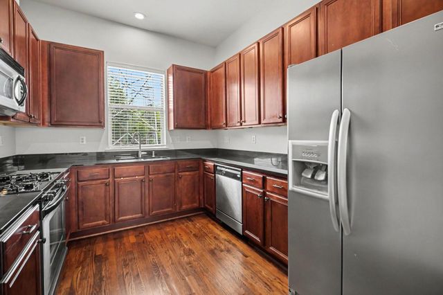 1744 W 25th Street, Houston, TX 77008