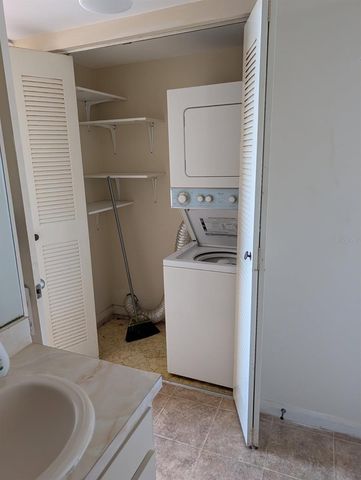 3006 CARING WAY 401, Port Charlotte, FL 33952