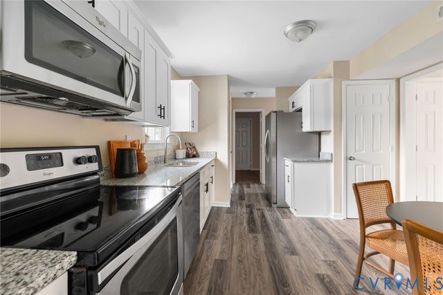 3206 Ransom Hills Rd, Chesterfield, VA 23237
