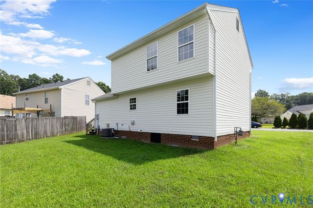 3206 Ransom Hills Rd, Chesterfield, VA 23237