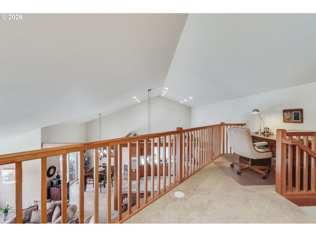 430 N STONEGATE Dr, Washougal, WA 98671