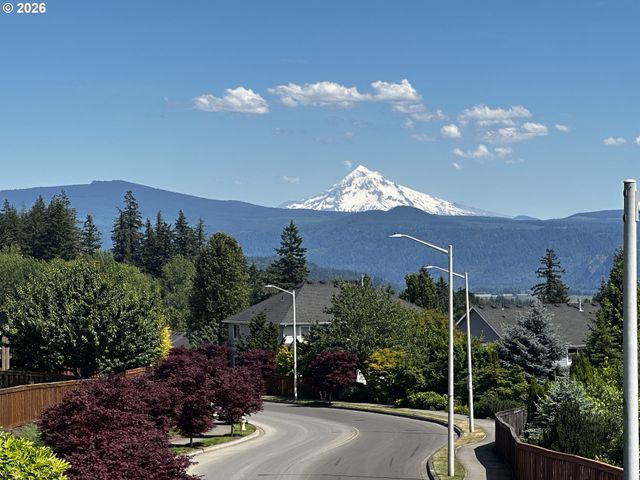 430 N STONEGATE Dr, Washougal, WA 98671