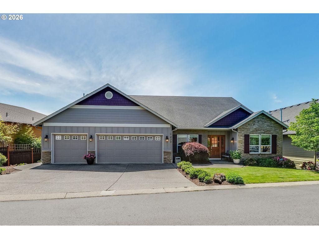430 N STONEGATE Dr, Washougal, WA 98671
