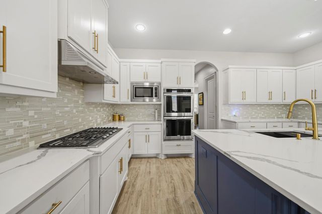 9606 Stonecross Bend Drive, Houston, TX 77070