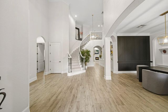 9606 Stonecross Bend Drive, Houston, TX 77070