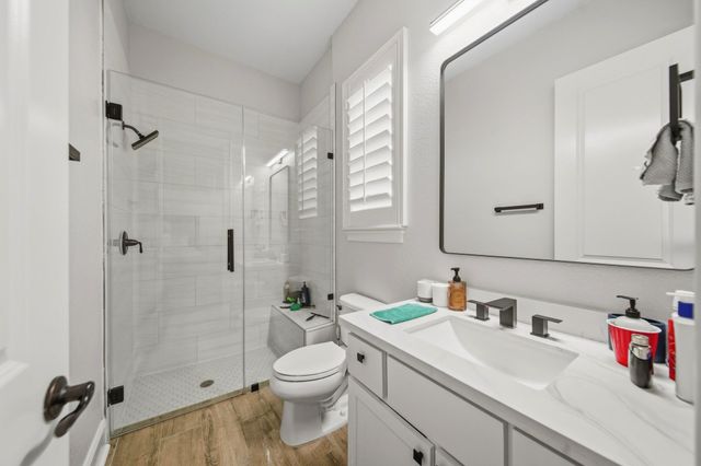 9606 Stonecross Bend Drive, Houston, TX 77070