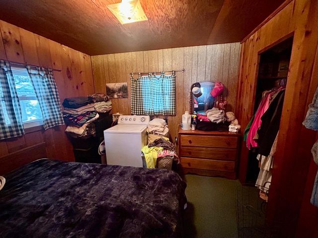 5810 Weiss Street, Gladwin, MI 48624