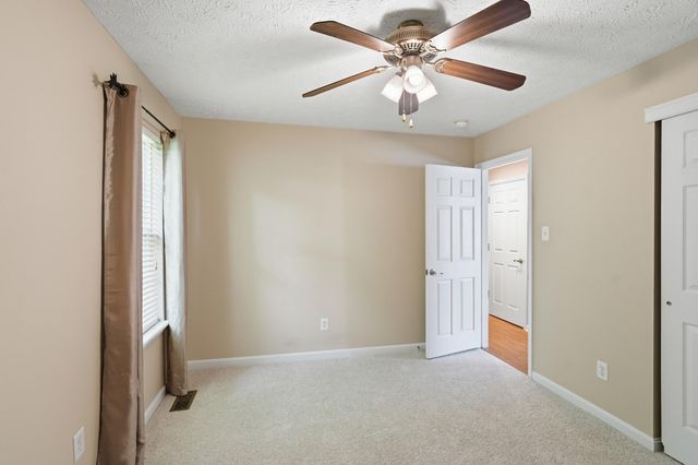 2016 Gribble Drive, Covington, KY 41017