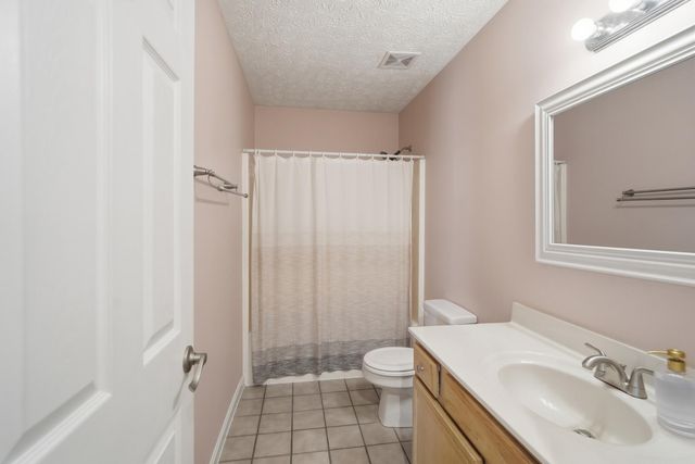 2016 Gribble Drive, Covington, KY 41017