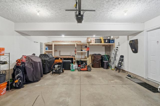2016 Gribble Drive, Covington, KY 41017