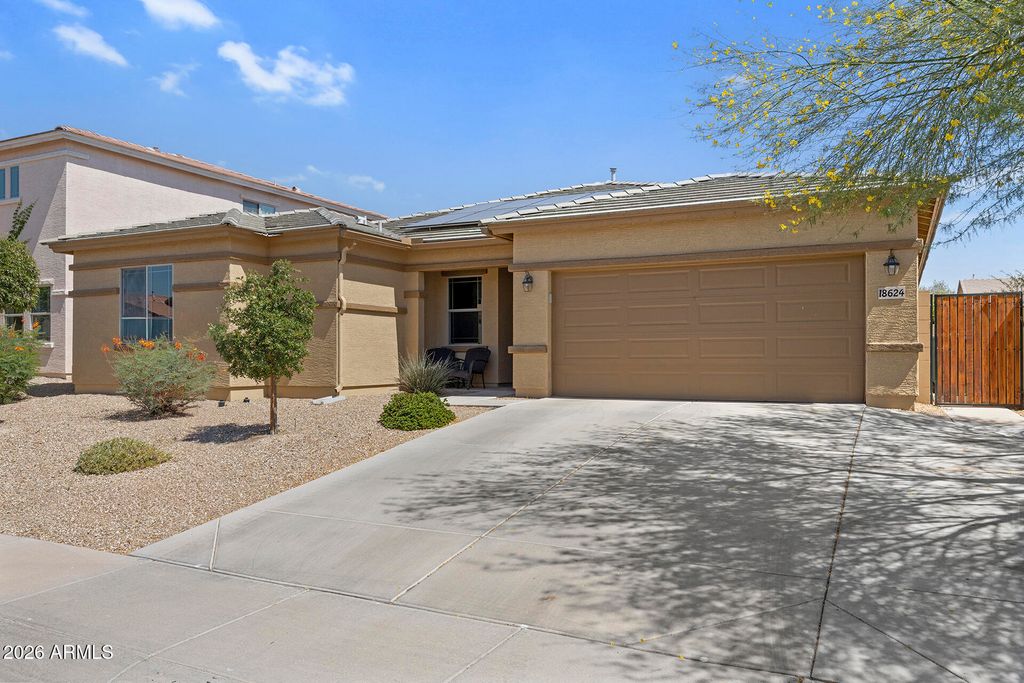 18624 W MOUNTAIN VIEW Road, Waddell, AZ 85355 — photo 2