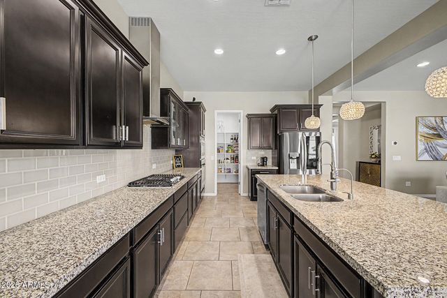18378 W GOLDENROD Street, Goodyear, AZ 85338
