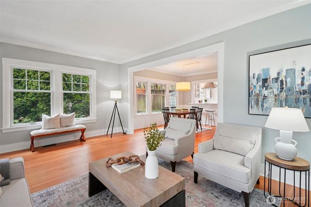 3141 Broadway E, Seattle, WA 98102