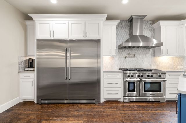 2350 Crest Pointe Place, Frisco, TX 75034