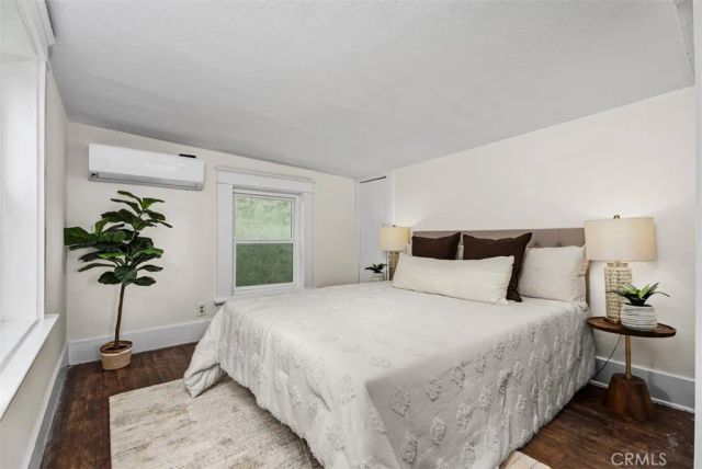 1014 Gaviota Avenue, Long Beach, CA 90813