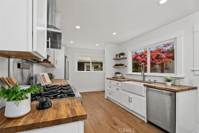 1014 Gaviota Avenue, Long Beach, CA 90813