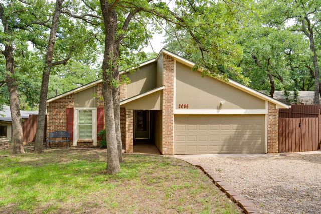 2086 Breezywood Drive, Flower Mound, TX 75022
