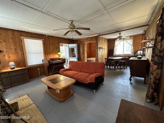 4 Clark Street, Greenfield, NY 12850