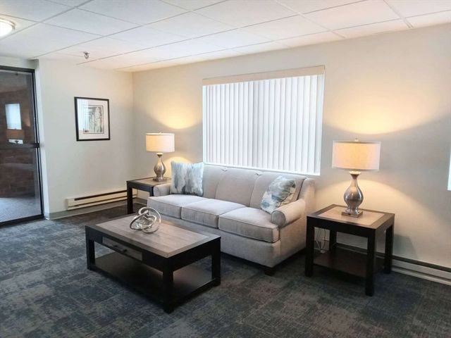12 Mount Vernon St 25, Melrose, MA 02176